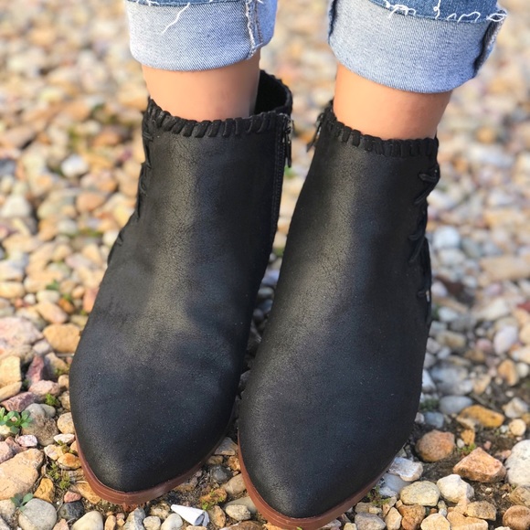 Black Vegan Leather Criss Cross Bootie - Picture 4 of 4